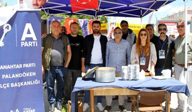 A Parti Palandöken İlçe başkanı Kayar; “Bu Ay Paylaşma ve Kardeşlik Günüdür”