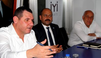İYİ PARTİ GİK ÜYESİ ACUR, ERZURUM’DA PARTİLİLERLE BULUŞTU