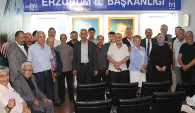 İYİ Partiye toplu geçiş