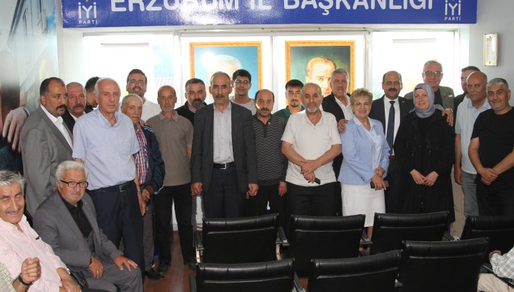 İYİ Partiye toplu geçiş