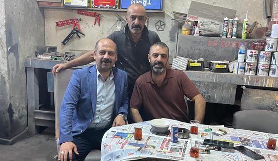 Ali Öğdük, esnafa bir dokundu bin ah işitti